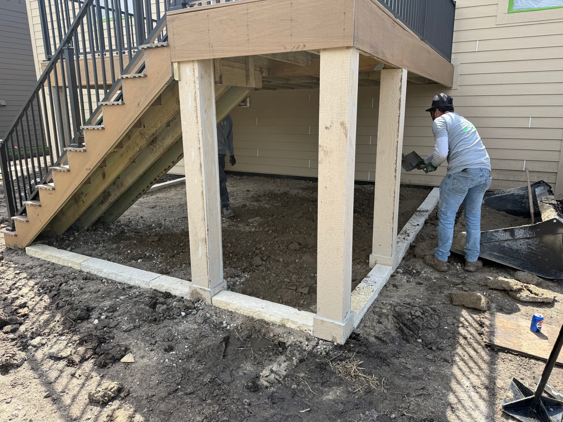 Gallery photos for New Construction Landscape Work with Iowa Buff and River Rock: Image #5