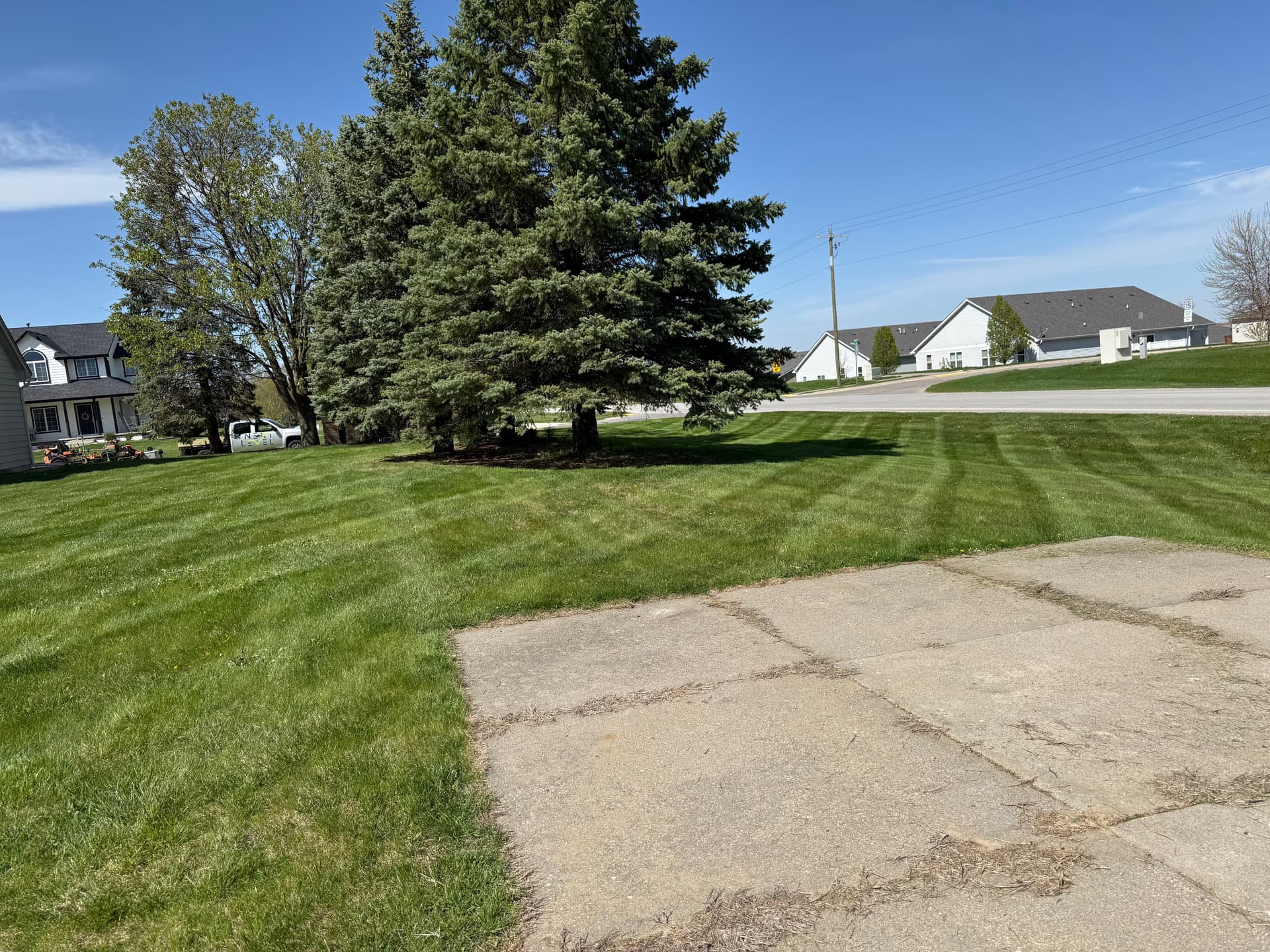 Gallery photos for Weekly Lawn Mowing on a Big Corner Lot in Altoona Iowa: Image #1
