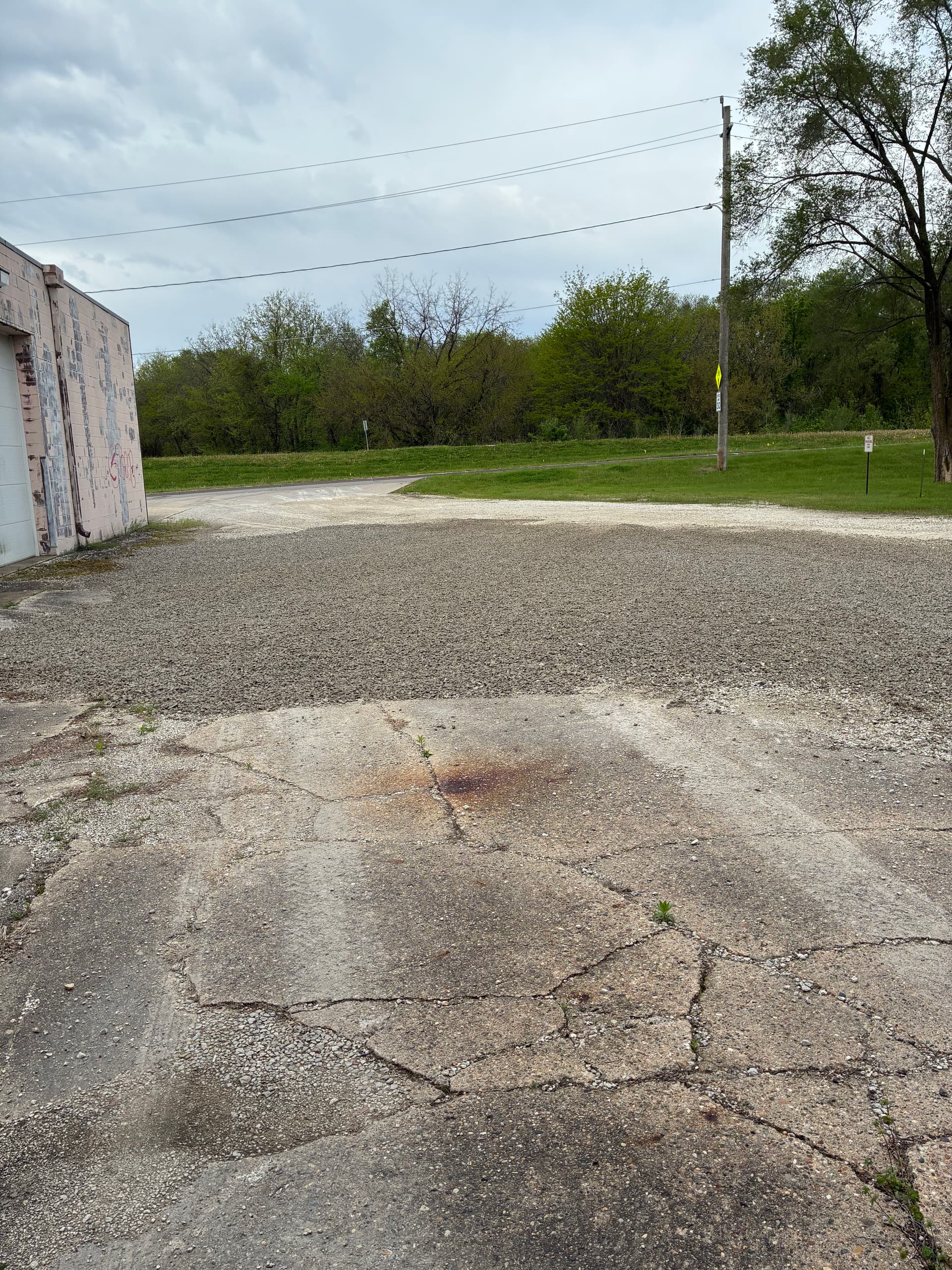 Gallery photos for 20 Tons of Gravel Fixes a Soggy Shop Lot in Central Des Moines: Image #7