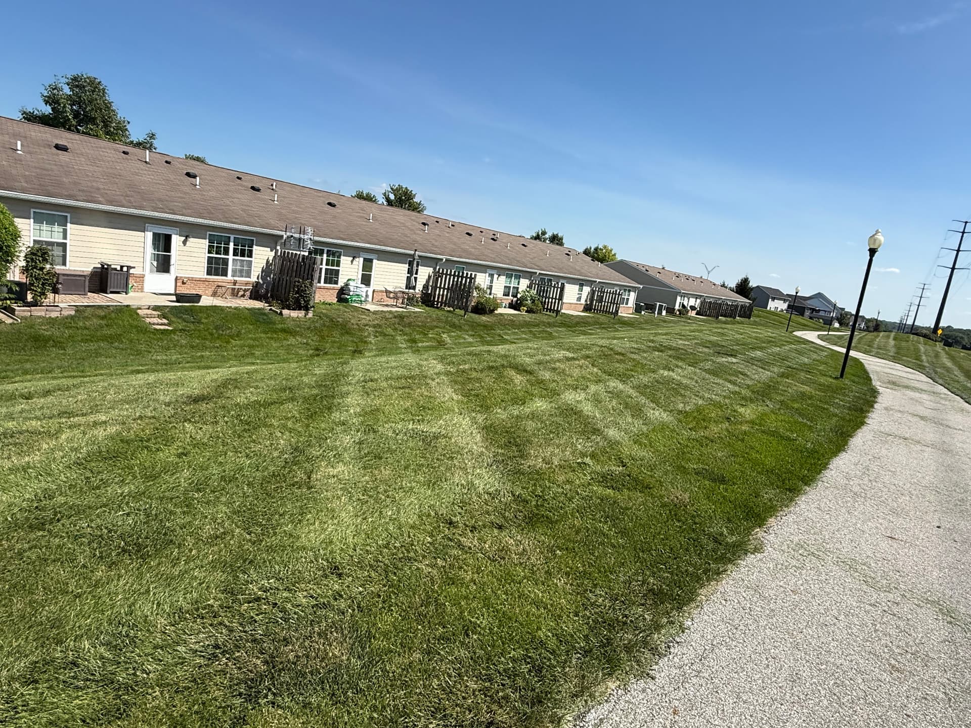 Gallery photos for HOA Lawn Mowing That Keeps the Whole Neighborhood Sharp: Image #2