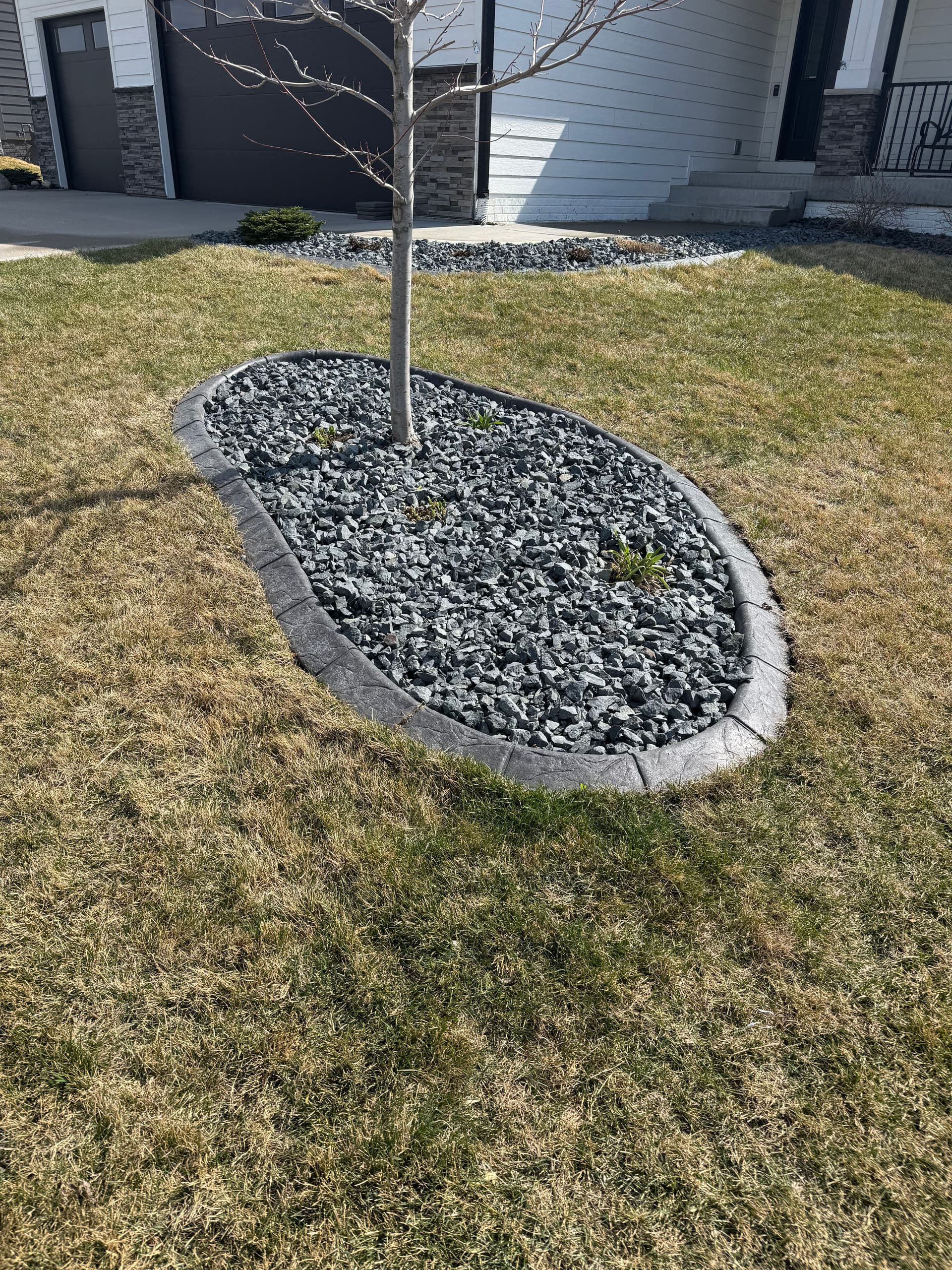 Gallery photos for Trap Rock Landscape Makeover in Altoona Iowa: Image #5