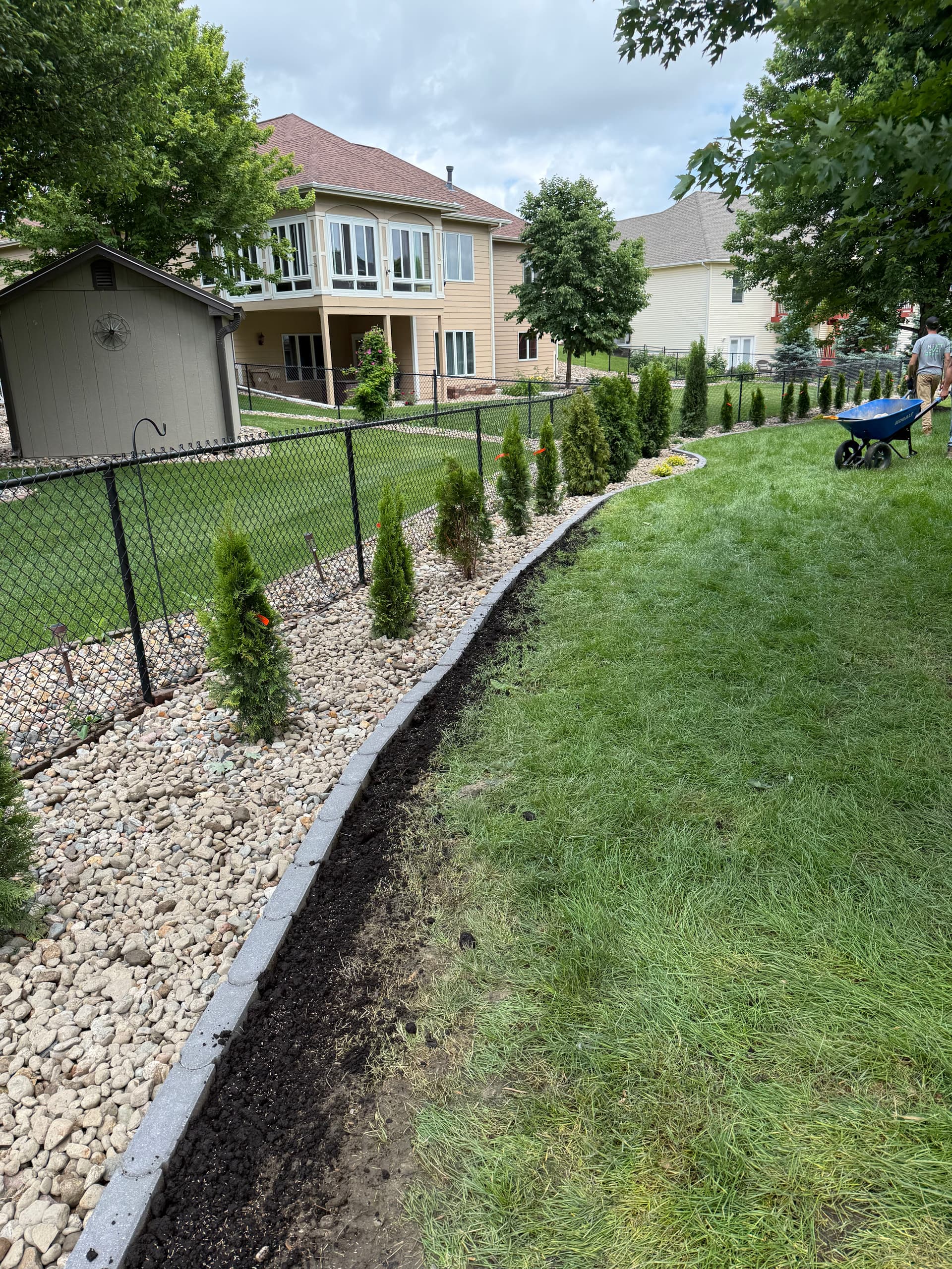 Gallery photos for Urbandale Backyard Gets Fresh Beds, Rock and New Plantings: Image #2
