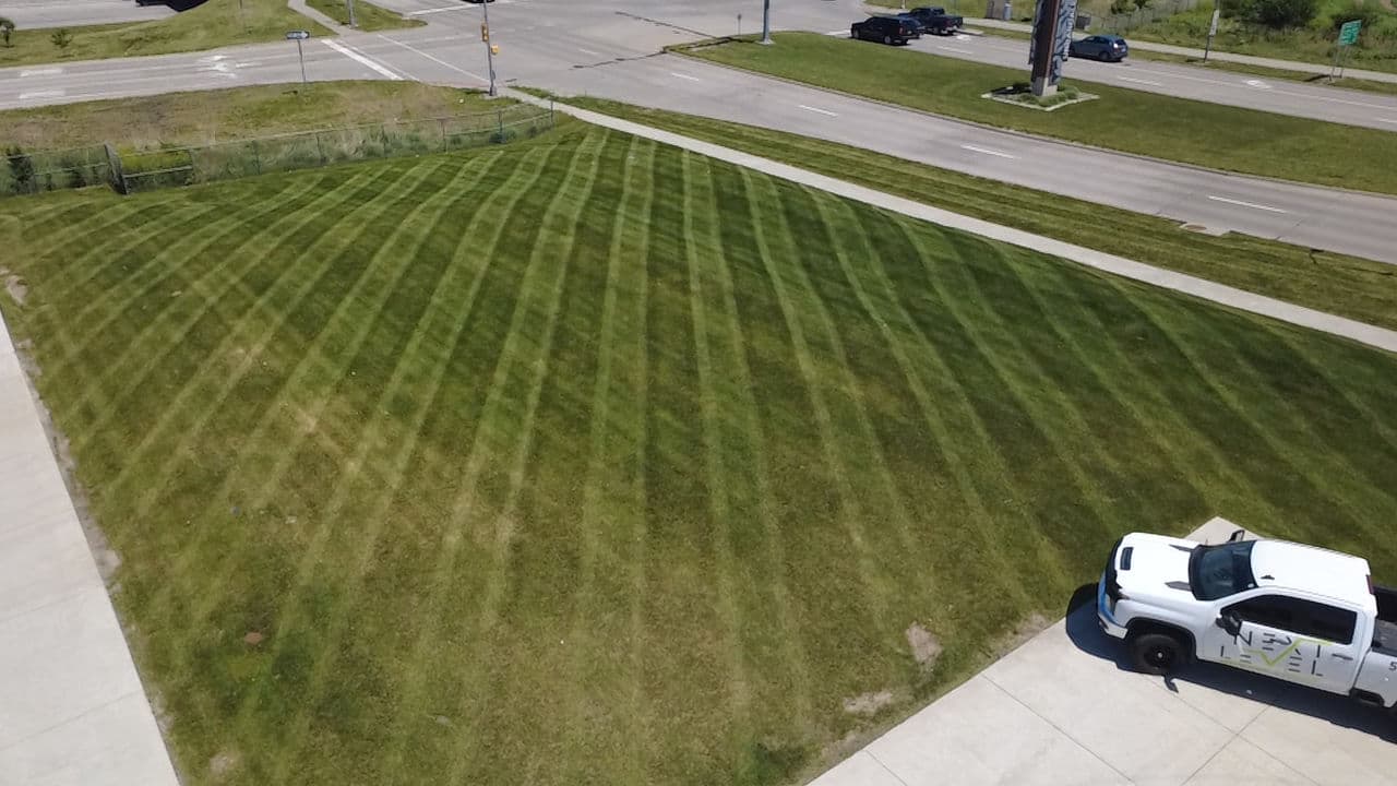 Sharp Stripes at Plum and 100th in Urbandale image