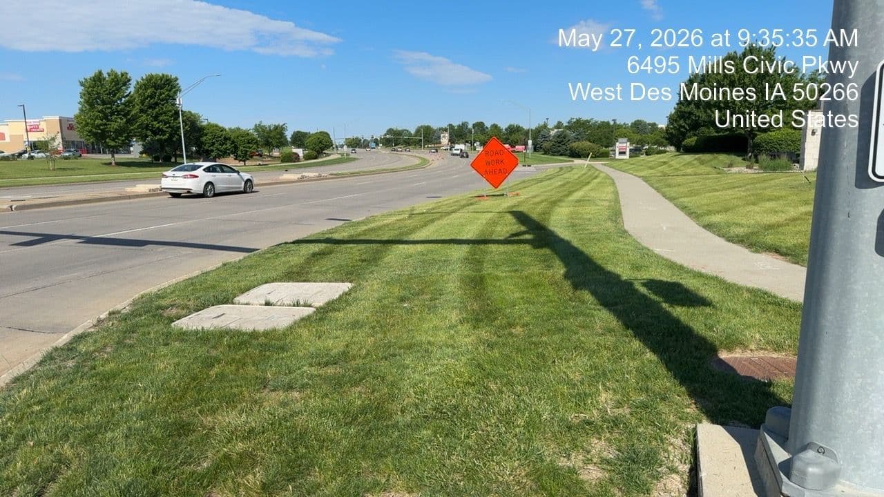 Gallery photos for Weekly Commercial Lawn Mowing Near Jordan Creek in West Des Moines: Image #1