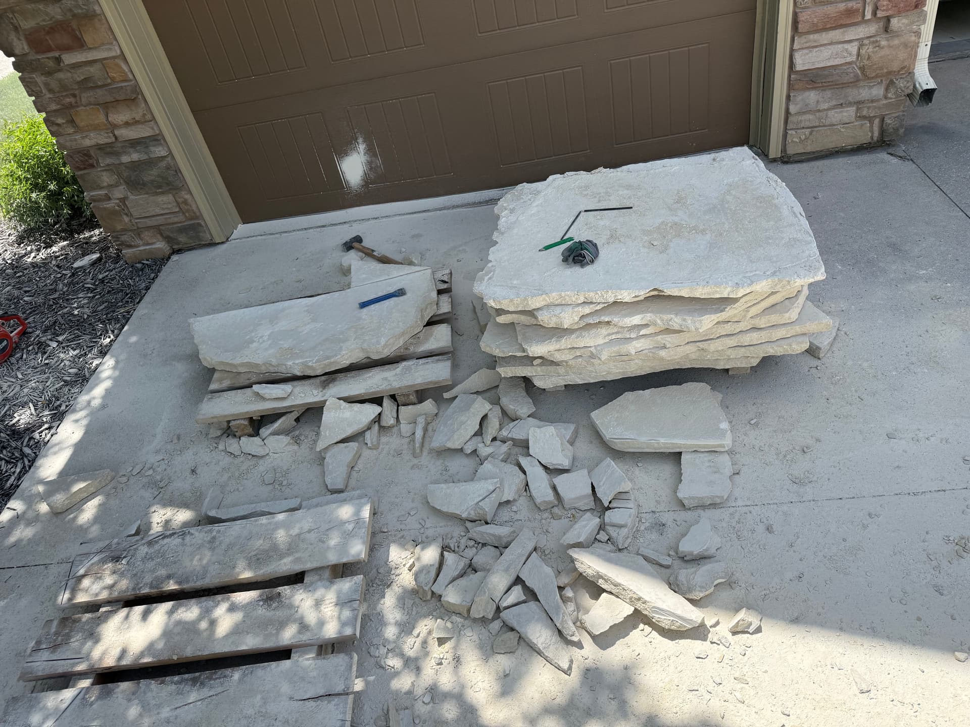 Gallery photos for A Challenging Flagstone Patio Build That Came Together: Image #3